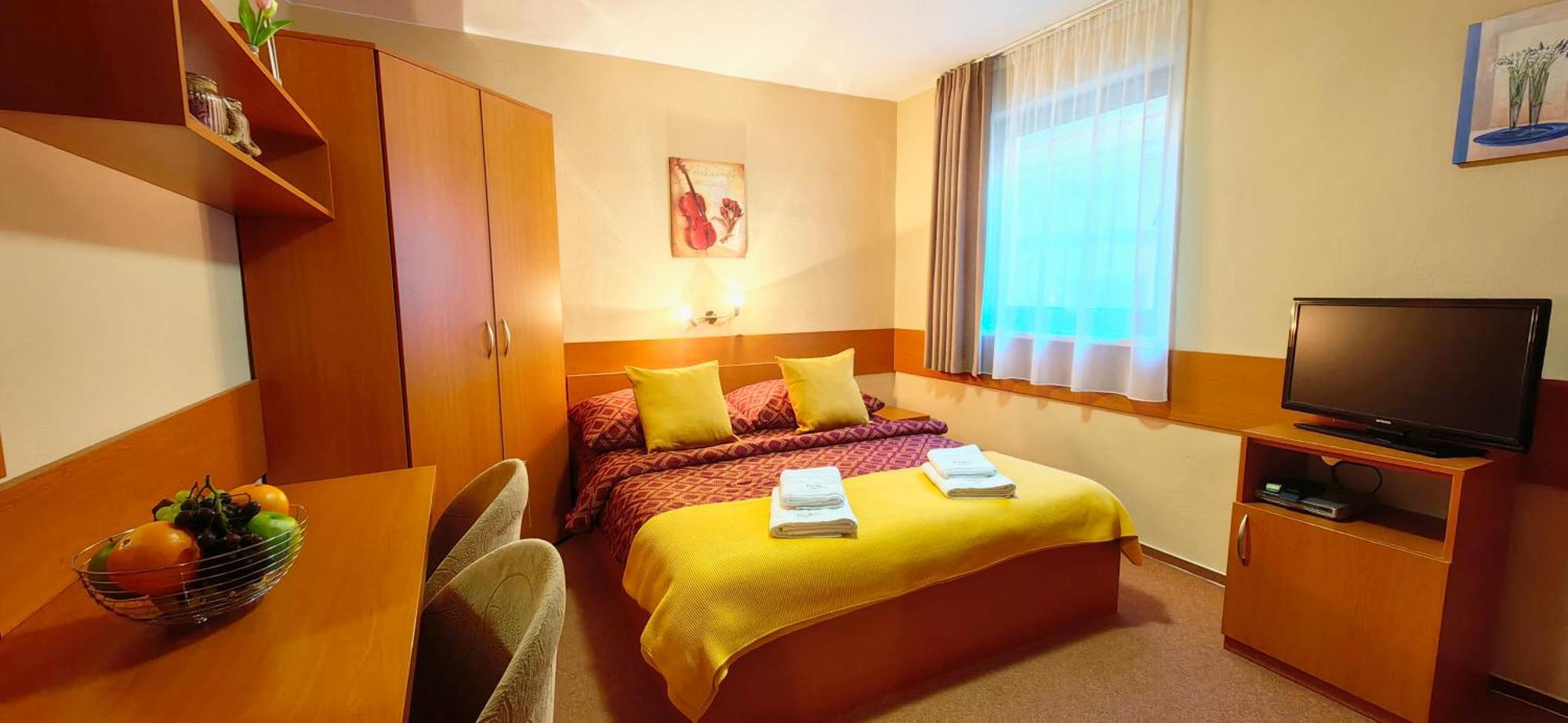 Jurika Liptov Aparthotel Liptovsky Mikulas Bagian luar foto
