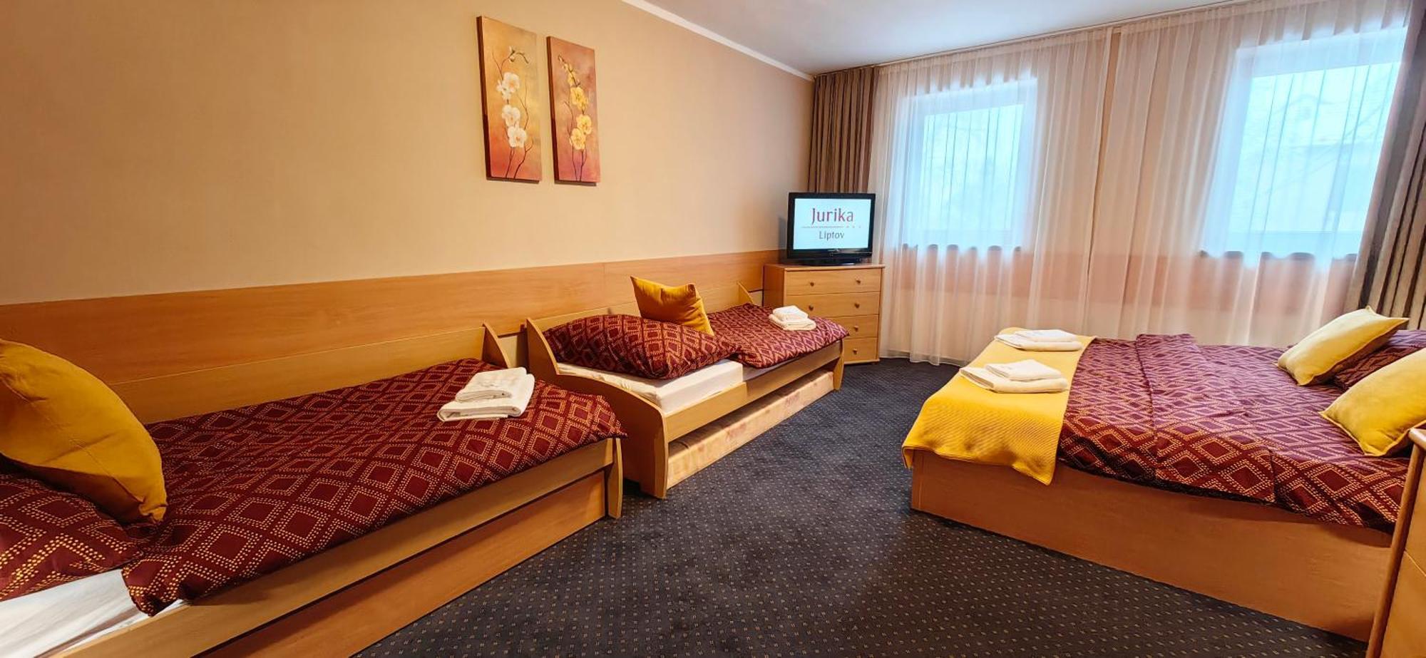 Jurika Liptov Aparthotel Liptovsky Mikulas Bagian luar foto