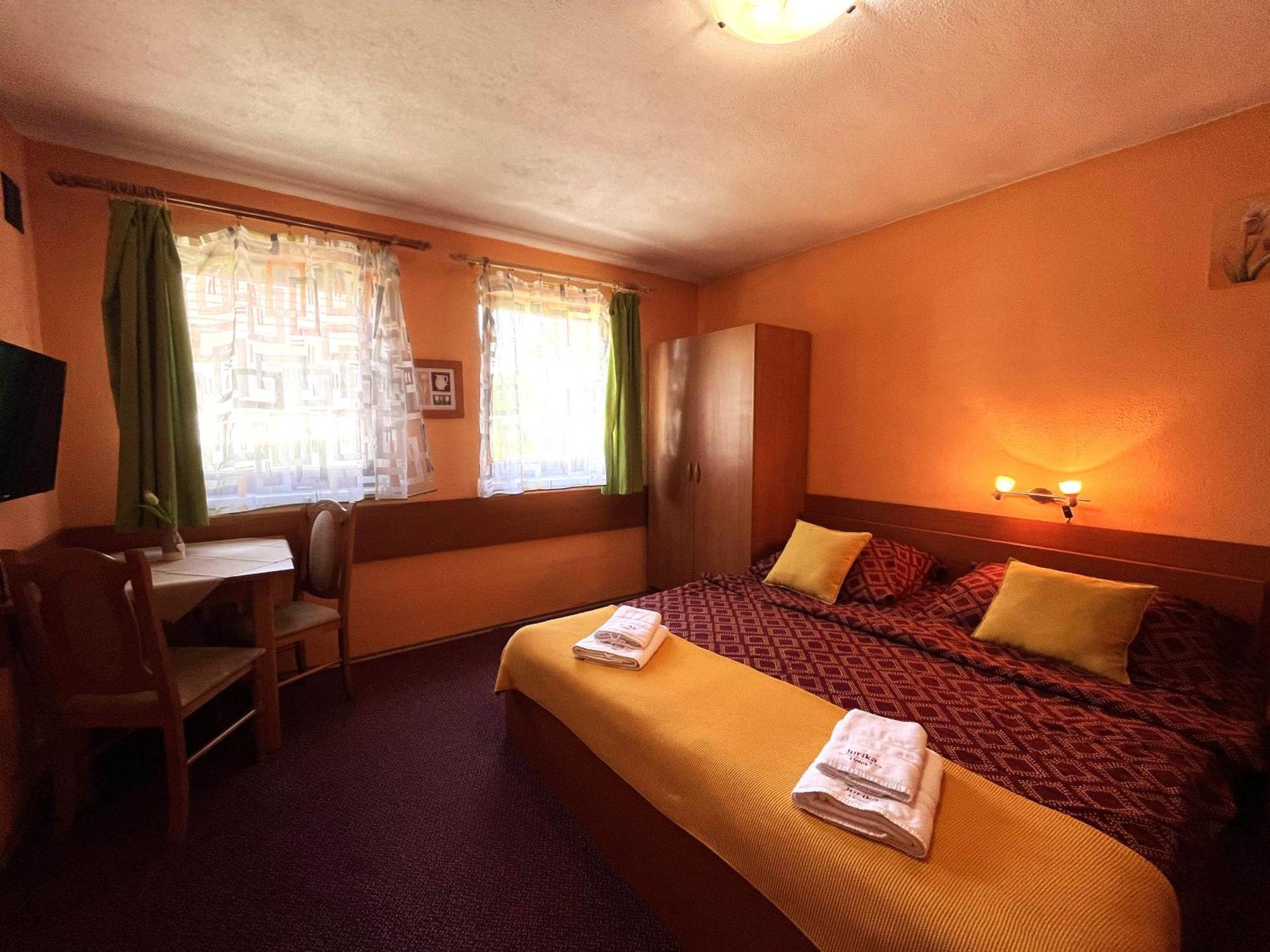 Jurika Liptov Aparthotel Liptovsky Mikulas Bagian luar foto